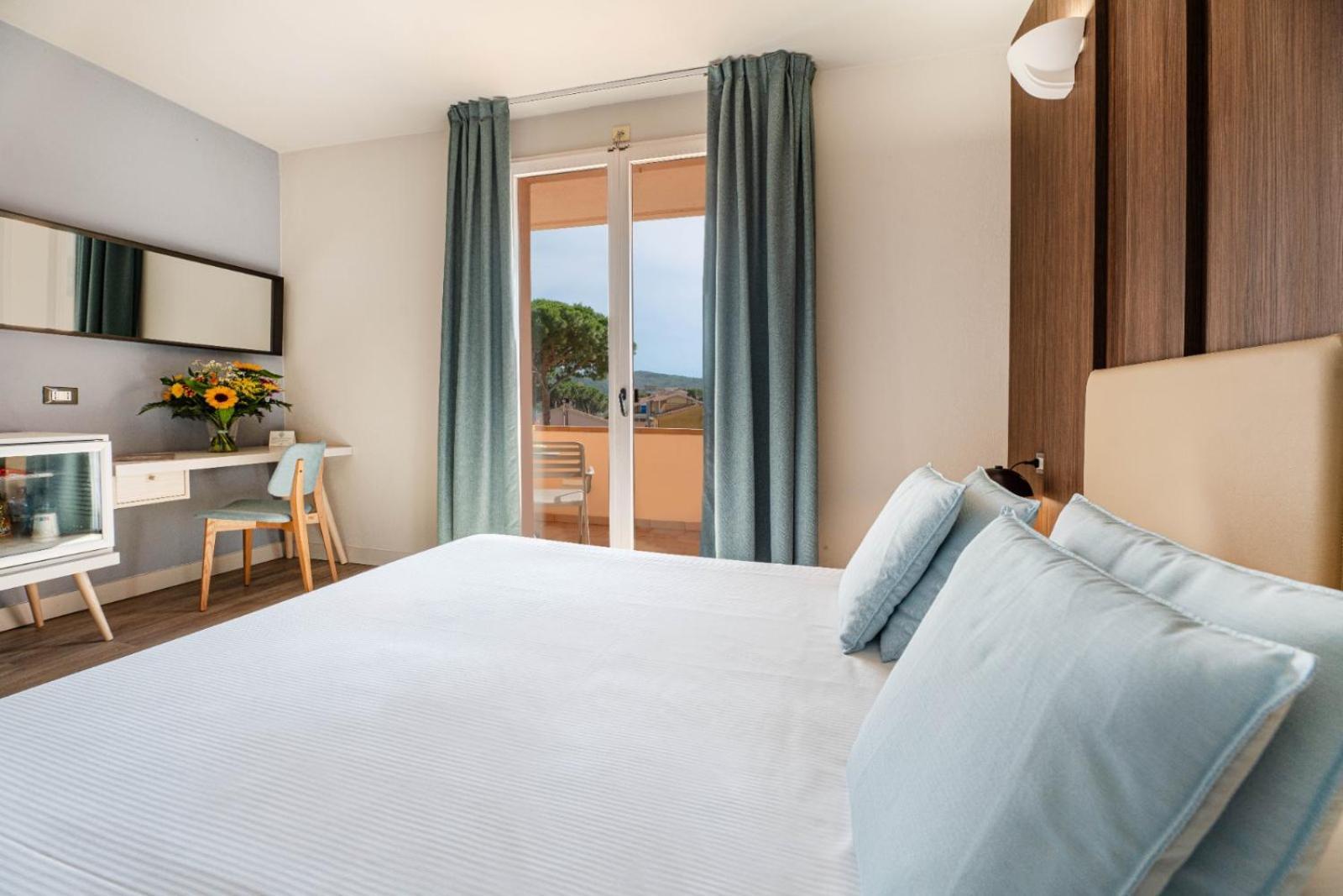 Riva Del Sole 4*