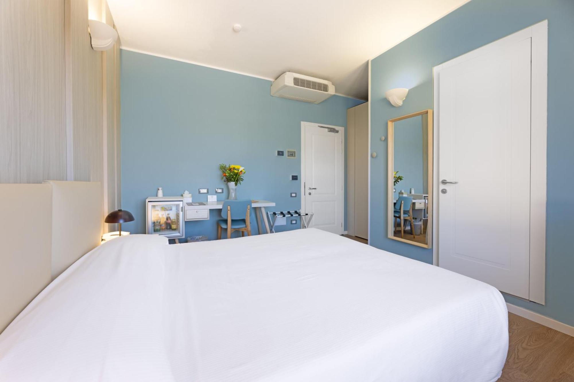 Hotel Riva Del Sole 4*