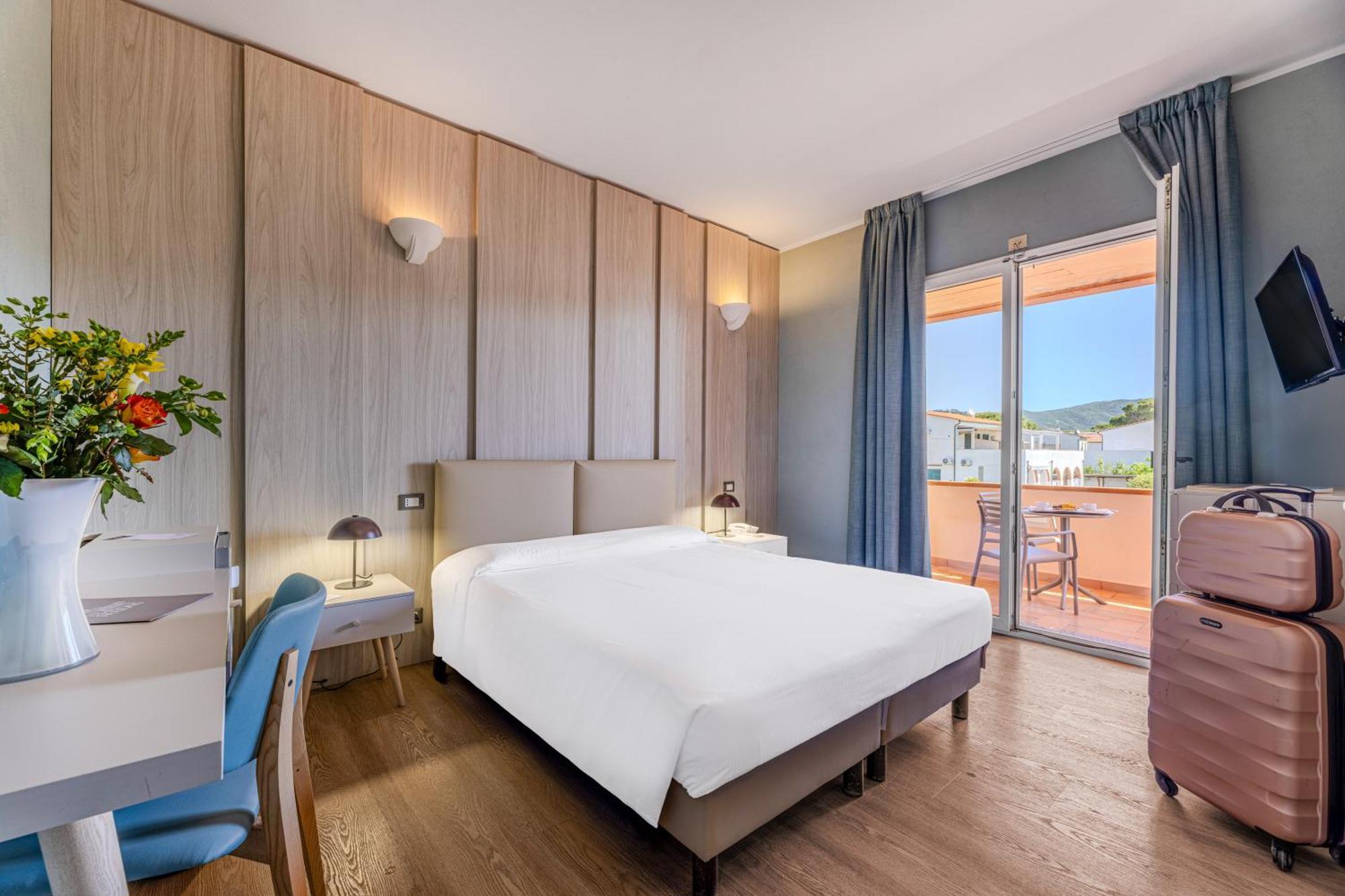 Riva Del Sole Hotel